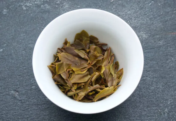 Feuilles infusées de Pathivara White Forest