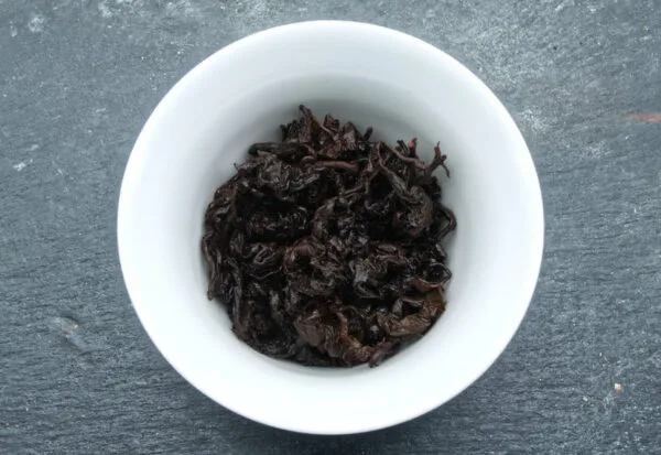 Feuilles infusées de Yu Shan Gaba