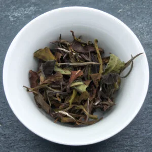 Feuilles de Shiding Bai Cha